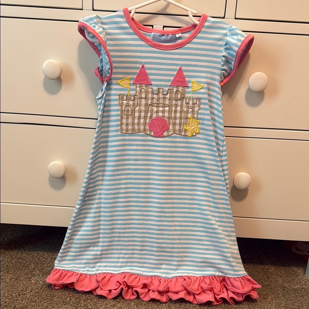 Trotter Street Kids Sand Castle Appliqué Dress